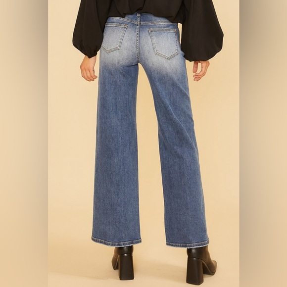 Stretch High Rise Wide Leg Denim Jeans - Picture 3 of 4